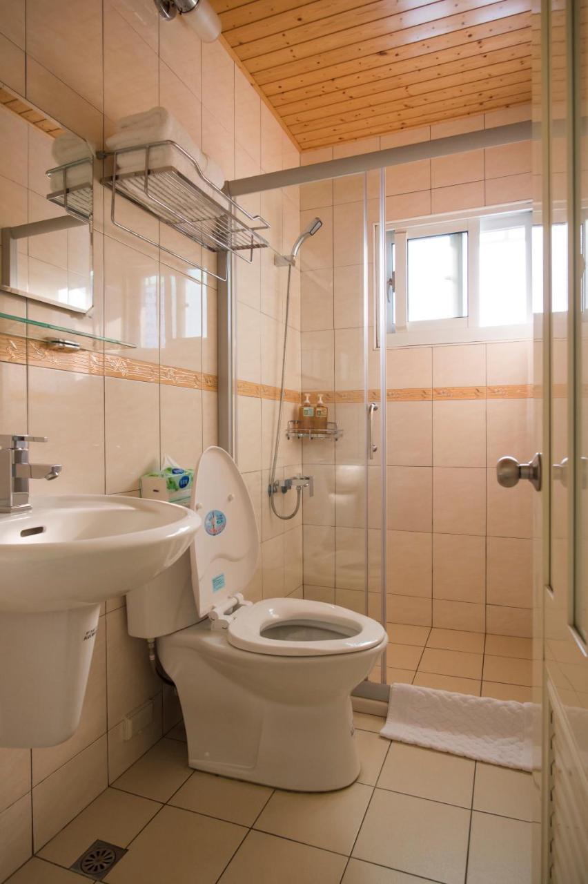 Iron St. House Apartment ไถหนาน ภายนอก รูปภาพ