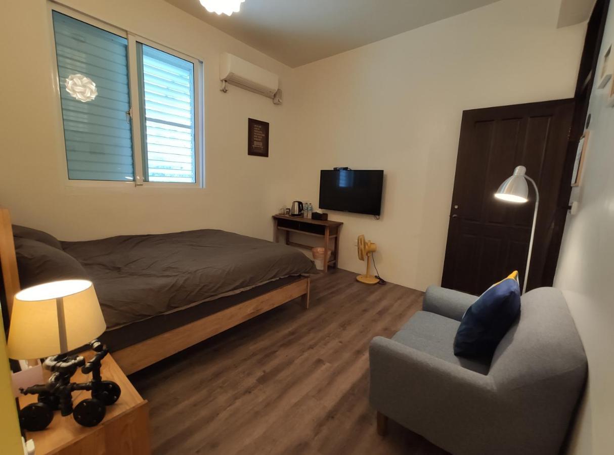 Iron St. House Apartment ไถหนาน ภายนอก รูปภาพ