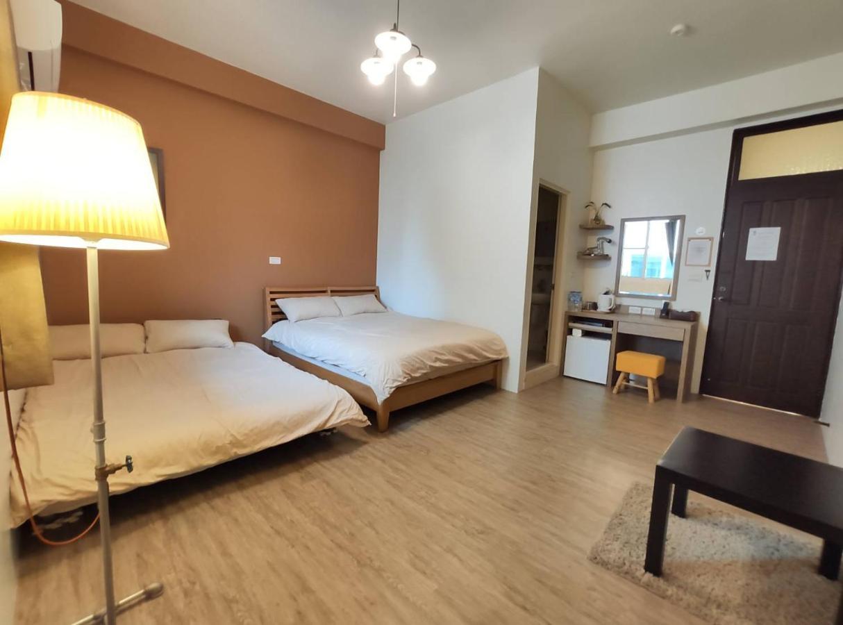 Iron St. House Apartment ไถหนาน ภายนอก รูปภาพ