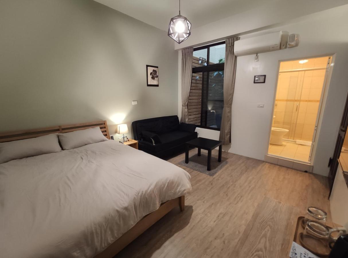 Iron St. House Apartment ไถหนาน ภายนอก รูปภาพ